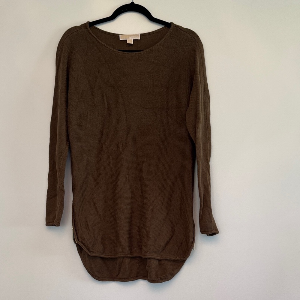 Green Long Sleeve Women's Top